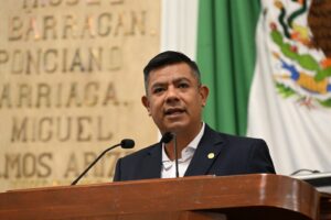 Juan Rubio Gualito se compromete a impulsar leyes en favor de las y los trabajadores